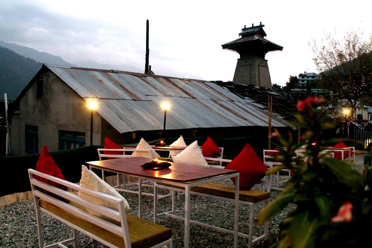 Bros Hostel Manali Ngoại thất bức ảnh