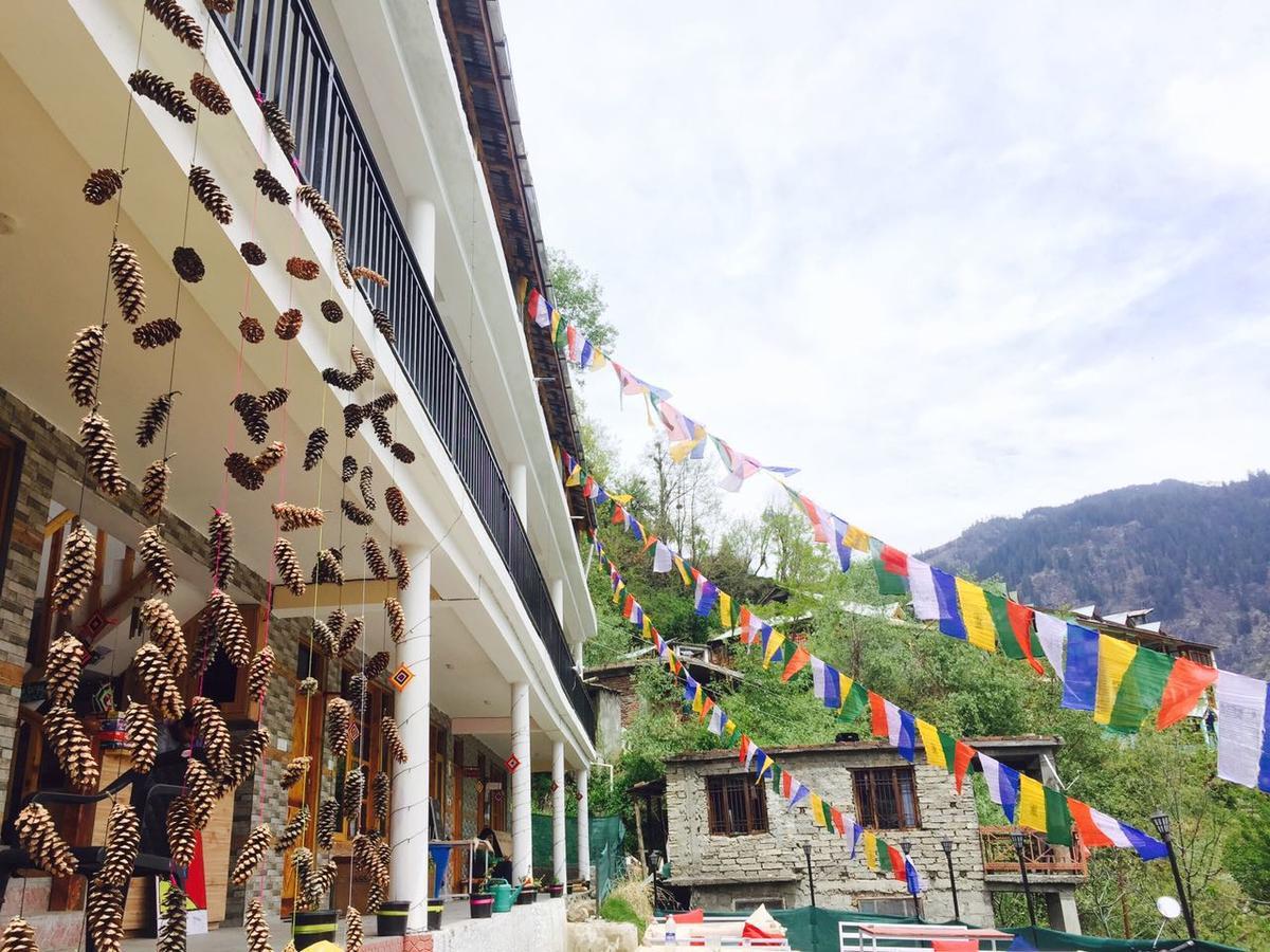 Bros Hostel Manali Ngoại thất bức ảnh