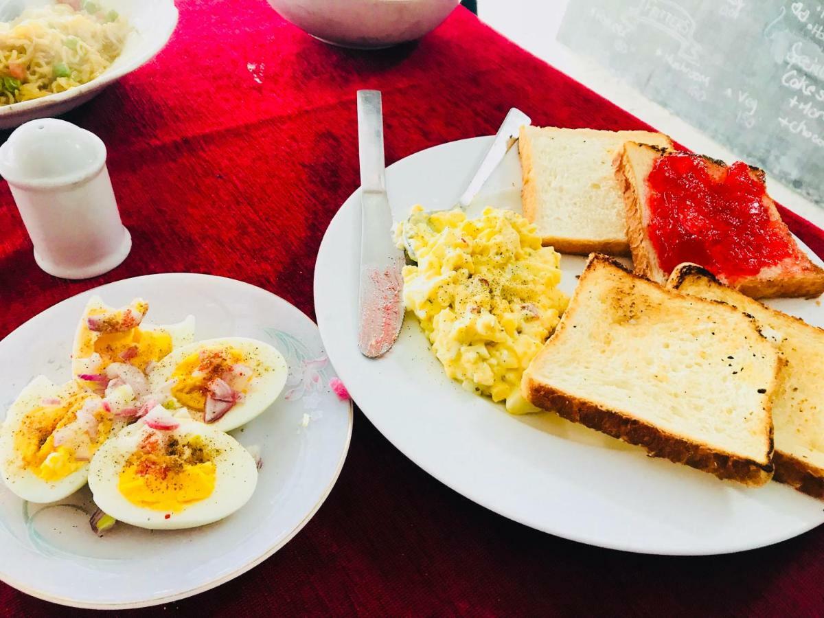 Bros Hostel Manali Ngoại thất bức ảnh